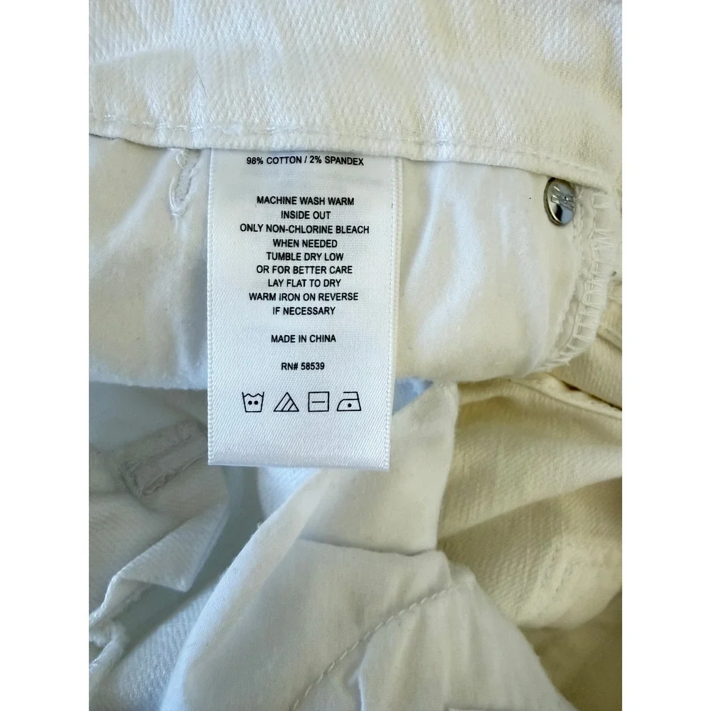 KUT from the Kloth Catherine Boyfriend Bermuda Shorts Jorts White 4 Mid Rise
